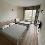 Apartamento Apatcomplex Diva &restaurant&bar