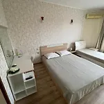 Apatcomplex Diva &restaurant&bar Apartamento Saints Constantine and Helena