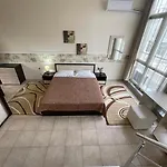 Apatcomplex Diva &restaurant&bar Apartamento *