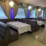 Apatcomplex Diva &restaurant&bar Saints Constantine and Helena