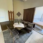 Apatcomplex Diva &restaurant&bar Apartamento *